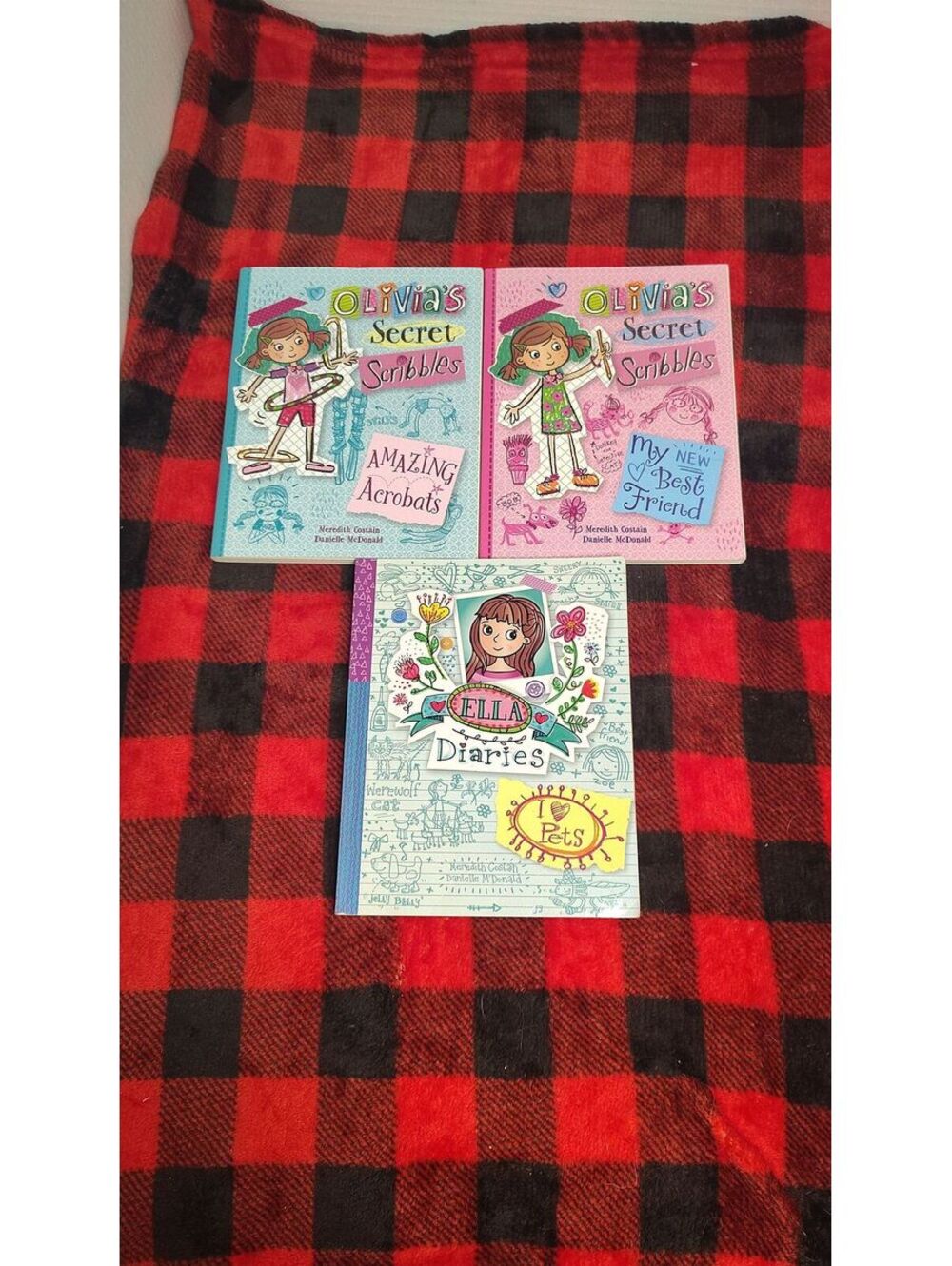 Olivia’s Secret Scribbles & Ella Diaries Children’s Chapter Books Lot of 3